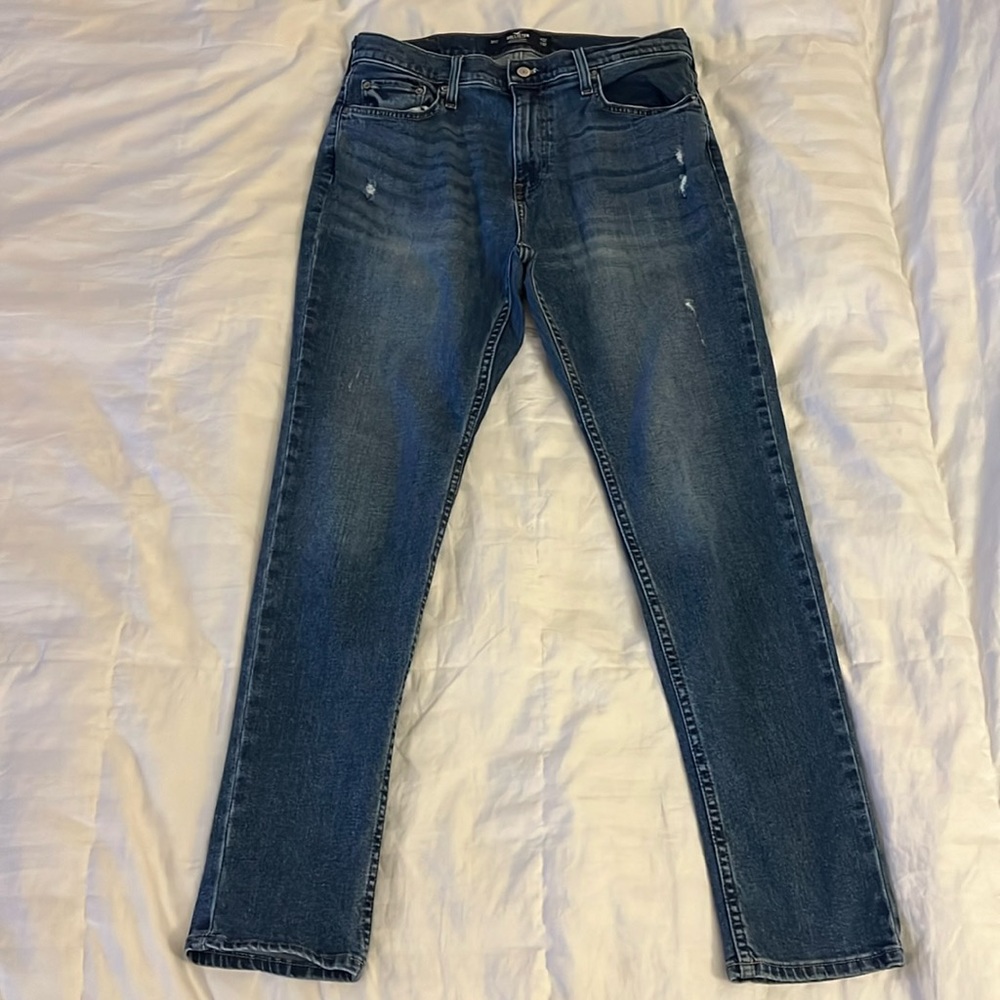 Hollister men’s athletic skinny jeans